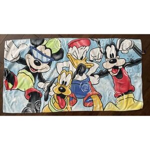 VTG‎ Disney Mickey Unlimited Beach Towel Mickey Goofy Donald Pluto